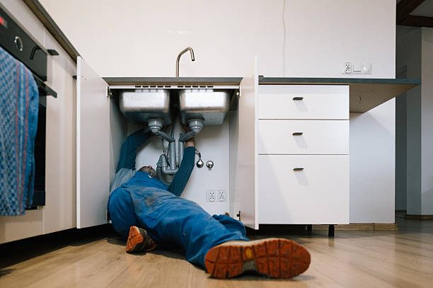 Professional Drain Cleaning technician working in Sebring, FL